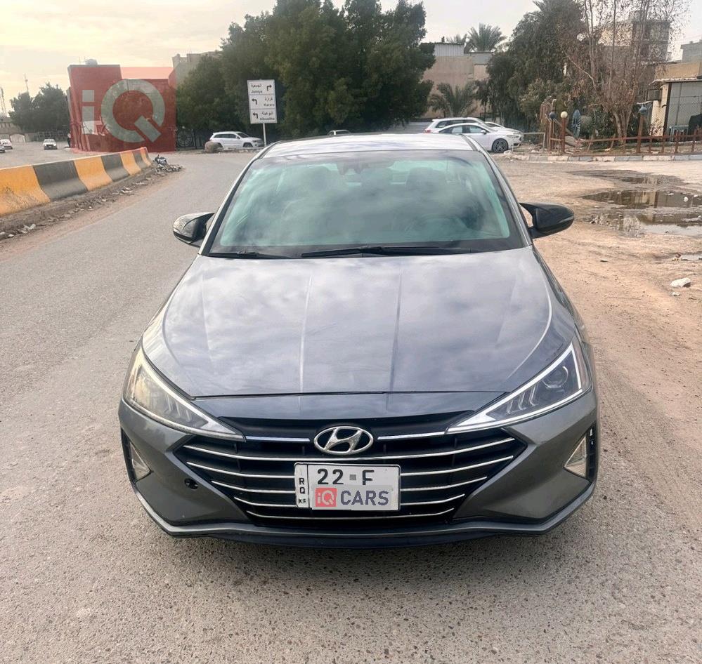 هیۆندای ئەلەنترا